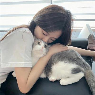 大小谎言第二季封面